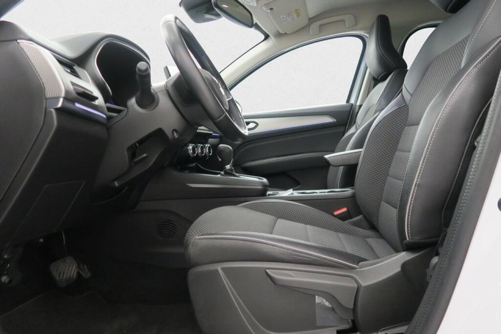 Renault Arkana 1.6 E-TECH ZEN 145 CV 5P Segunda mano