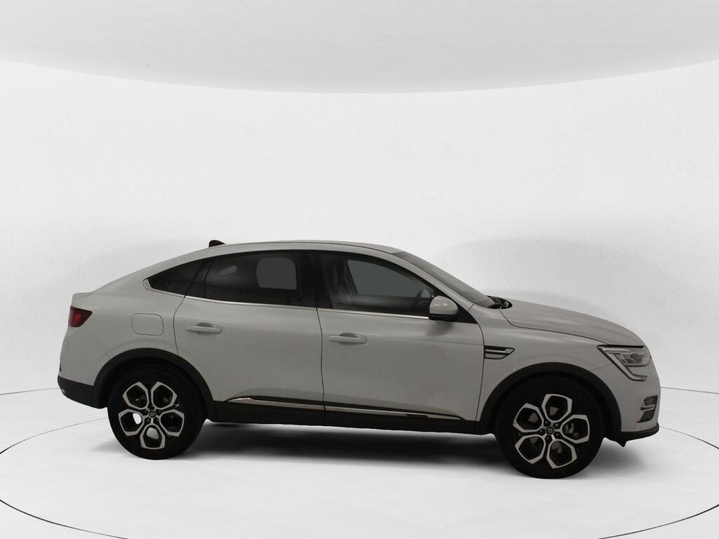 Renault Arkana 1.6 E-TECH ZEN 145 CV 5P Segunda mano