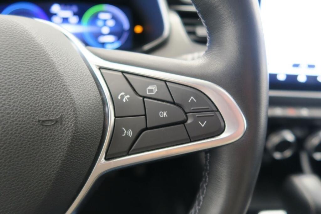 Renault Arkana 1.6 E-TECH ZEN 145 CV 5P Segunda mano