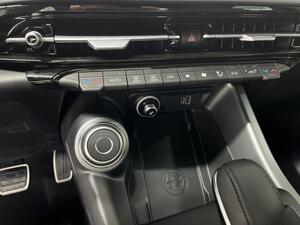 Alfa Romeo Tonale 1.3 Multi-air PHEV Speciale Q4 9
