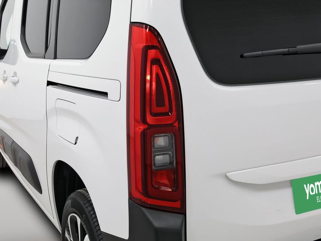 Citroën Berlingo 1.5 BLUEHDI 100 TALLA M SHINE BUSINESS 5P (N1) Segunda mano