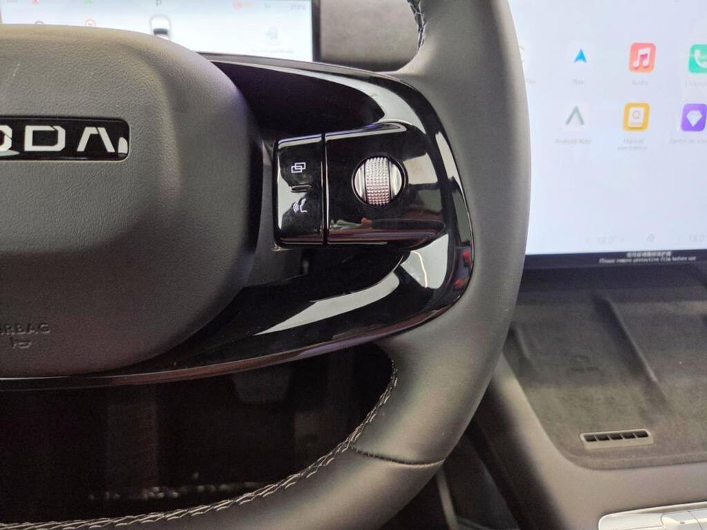 Omoda 7 PREMIUM 1.5 T-GDI SHS-P DHT 279 CV 5P Km0