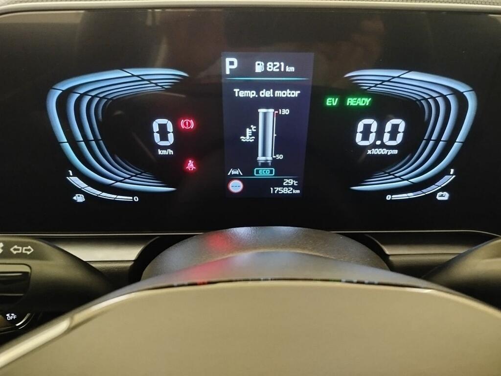 Kia Niro Berlina 1.6 GDI HEV DRIVE 129 5P Segunda mano