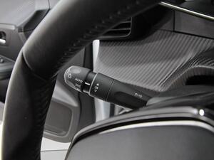 Peugeot 208 BlueHDi 73kW (100CV) Allure Pack 16