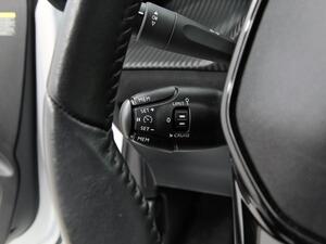 Peugeot 208 BlueHDi 73kW (100CV) Allure Pack 17