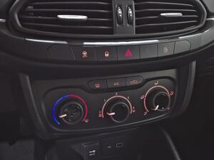 Fiat Tipo 5P 1.3 Multijet 70kW (95CV) Mirror 22