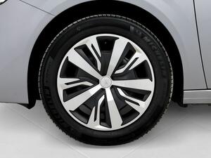 Peugeot 208 PureTech 55kW (75CV) Active Pack 11
