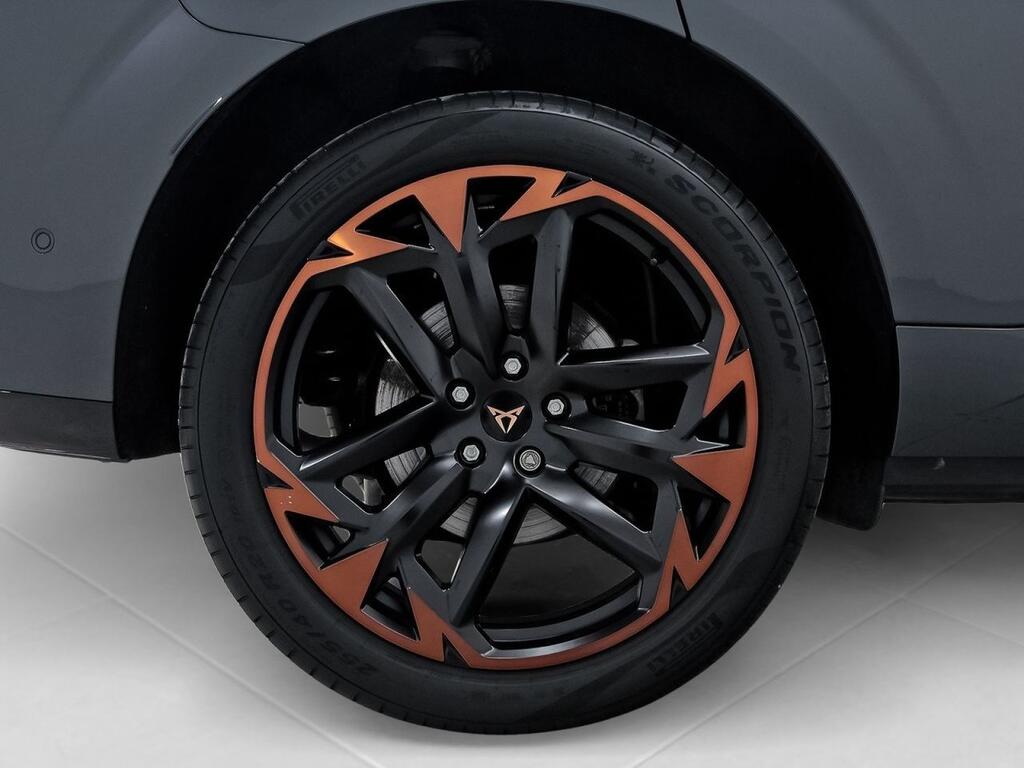 CUPRA Terramar 1.5 TSI e-Hybrid 150kW (204 CV) DSG Segunda mano