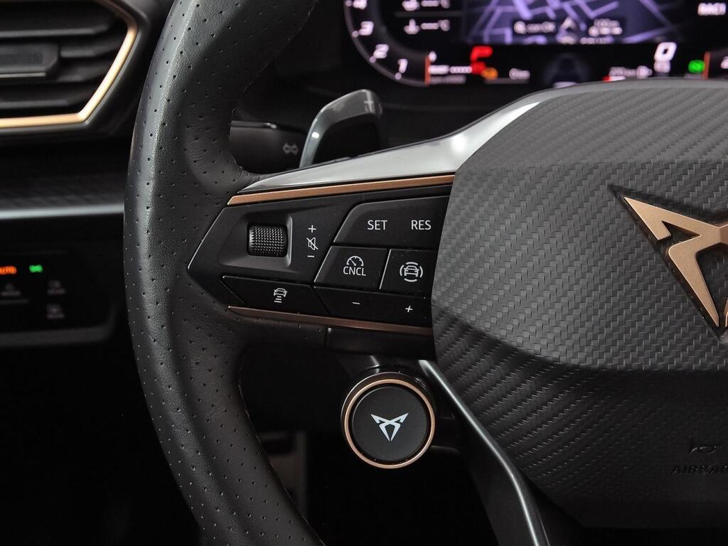CUPRA León 1.5 TSI e-Hybrid 150W (204CV) DSG Segunda mano