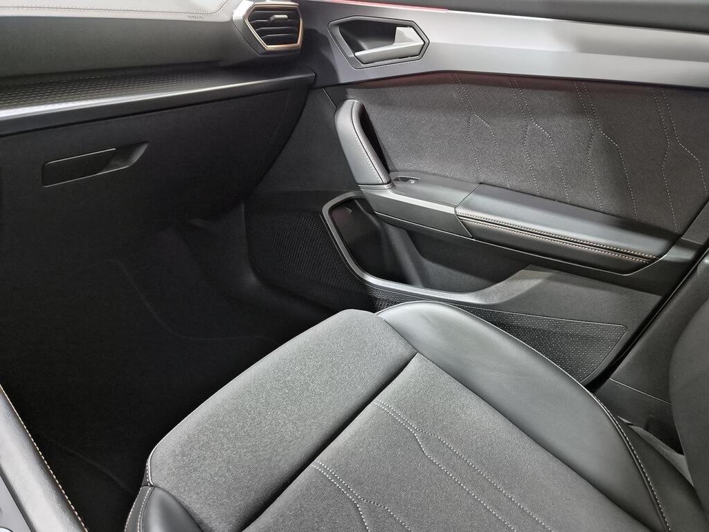 CUPRA León 1.5 TSI e-Hybrid 150W (204CV) DSG Segunda mano