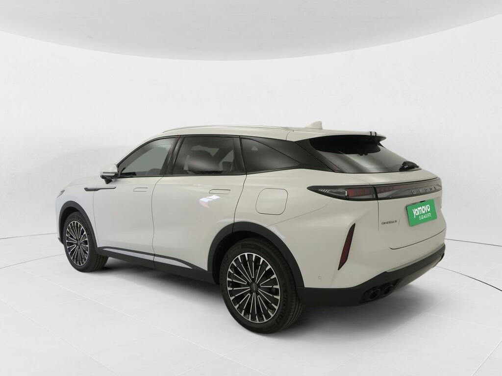Omoda 9 PREMIUM 1.5 TGDI SHS DHT 537 CV 5P Km0