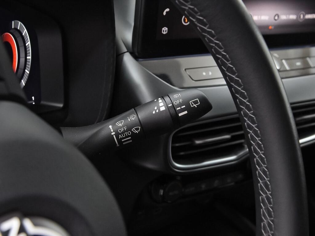 Nissan Juke DIG-T 84 kW (114 CV) 6M/T N-Connecta Segunda mano