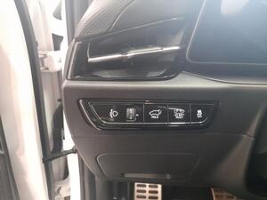 Kia Niro 1.6 GDi HEV 95kW (129CV) Emotion 18