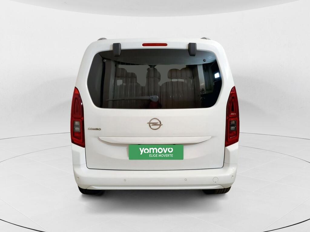 Opel Combo Cargo 1.5 TD 110CV LIFE BUSINESS EDIT. PLUS LWB 5P Segunda mano