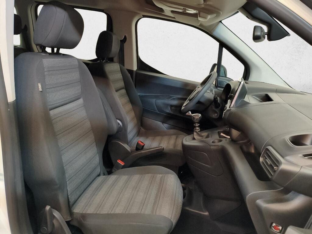Opel Combo Cargo 1.5 TD 110CV LIFE BUSINESS EDIT. PLUS LWB 5P Segunda mano