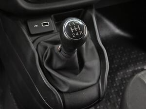Fiat Doblò 1.3 MULTIJET 95 SX 4P 26