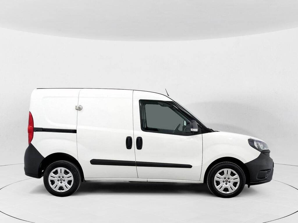 Fiat Doblo 1.3 MULTIJET 95 SX 4P Segunda mano