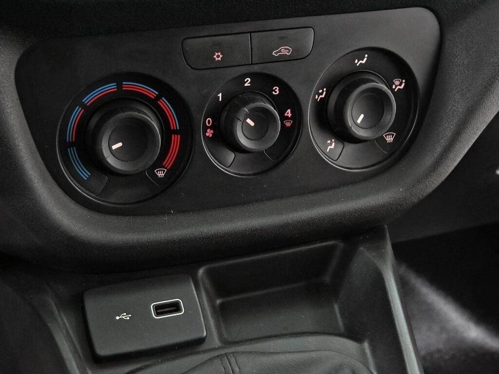 Fiat Doblo 1.3 MULTIJET 95 SX 4P Segunda mano