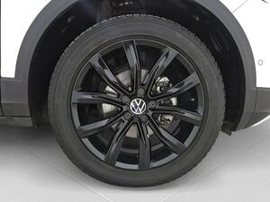 Volkswagen T-Roc Dark 1.0 TSI 81kW (110CV) 10