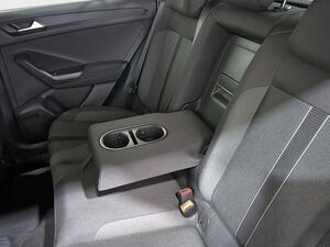 Volkswagen T-Roc Dark 1.0 TSI 81kW (110CV) 35