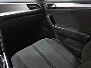 Volkswagen T-Roc Dark 1.0 TSI 81kW (110CV) 32