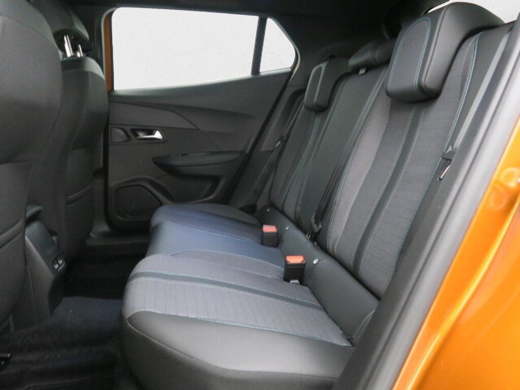 Peugeot 2008 Allure Pack Puretech 100 S&S 6 Vel. MAN Segunda mano