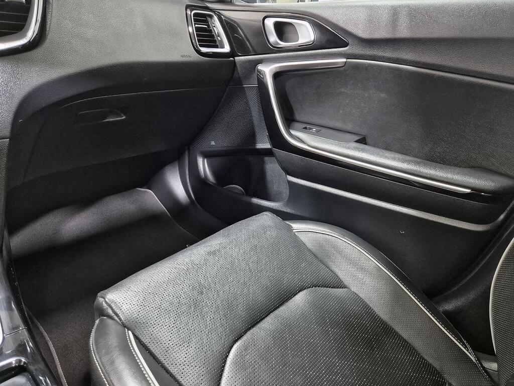 Kia XCeed 1.5 MHEV iMT Emotion 118kW (160CV) 44