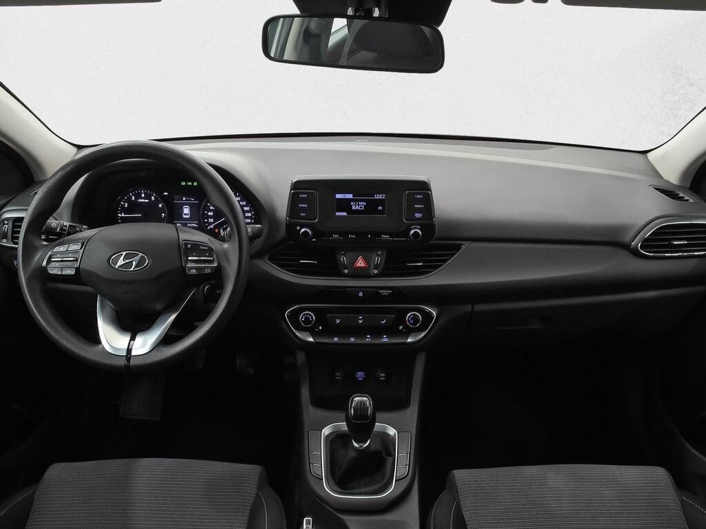 Hyundai i30 1.5 DPI Essence Segunda mano