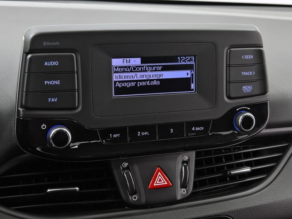 Hyundai i30 1.5 DPI Essence Segunda mano