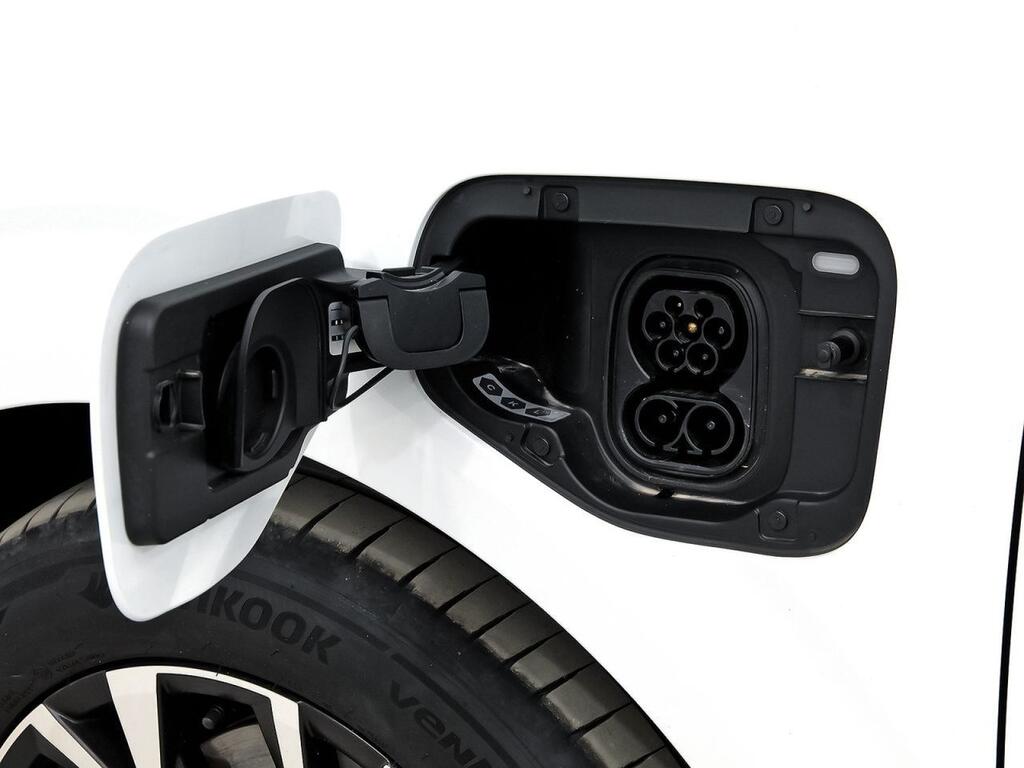 CUPRA Terramar 1.5 TSI e-Hybrid 150kW (204 CV) DSG Segunda mano
