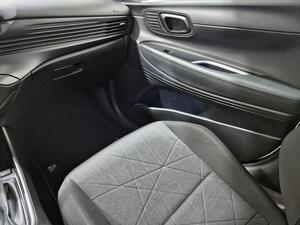 Hyundai Bayon 1.0 TGDI 74kW (100CV) 48V Maxx DCT 27