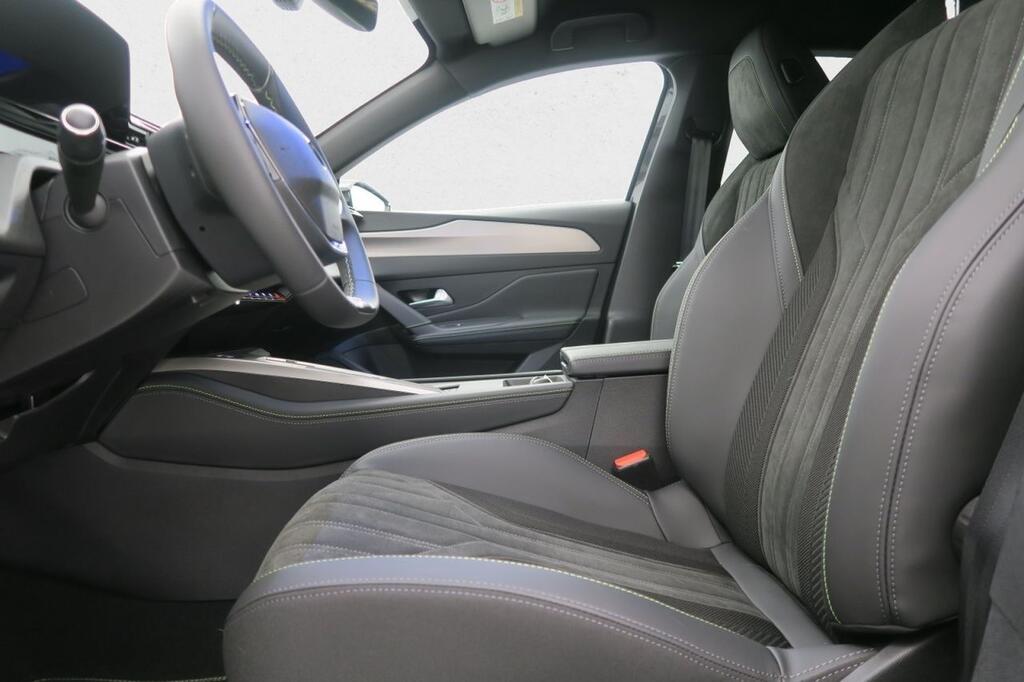 Peugeot 308 5P GT Eléctrico 115kW (156CV) 54kWh Km0