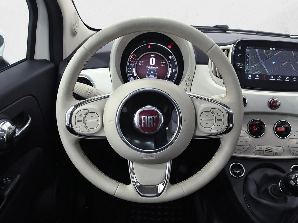 Fiat 500 Dolcevita 1.0 Hybrid 51KW (70 CV) Segunda mano