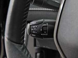 Peugeot 2008 Allure Puretech 100 S&S 6 Vel. MAN 17