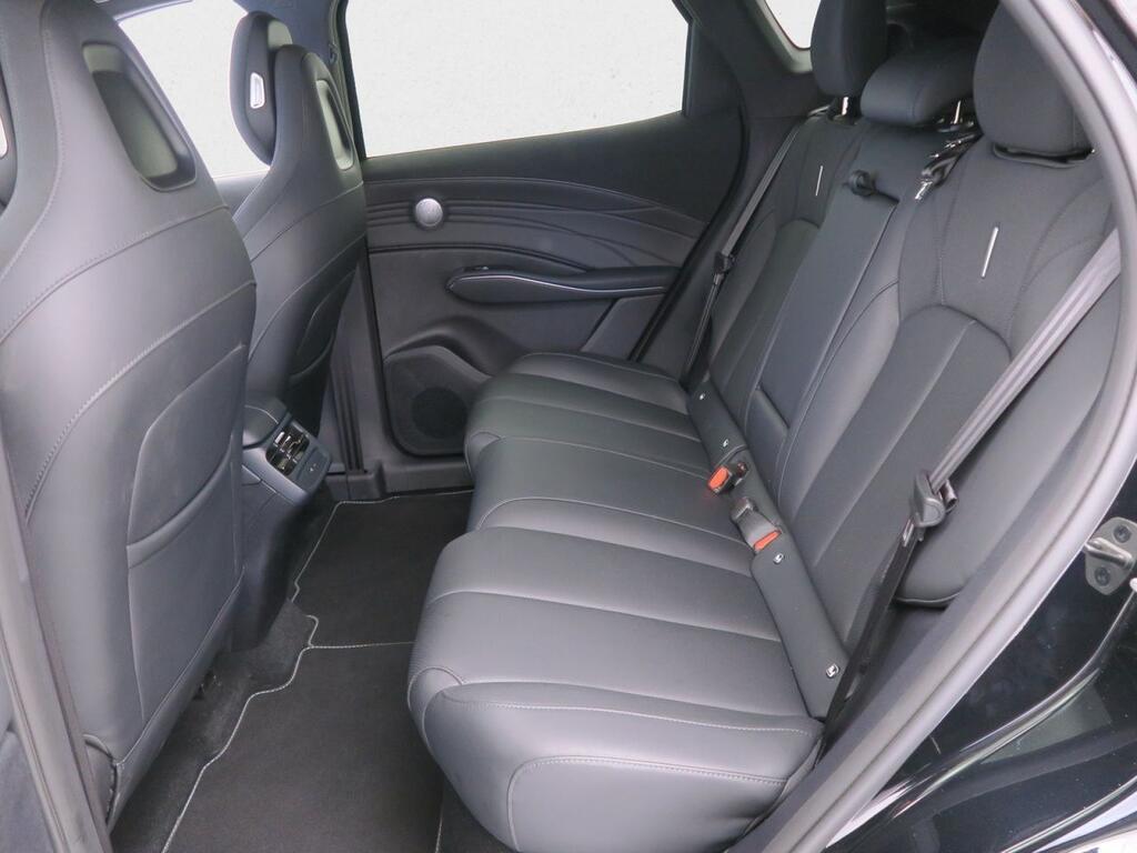 Omoda 7 PREMIUM 1.5 T-GDI SHS-P DHT 279 CV 5P Segunda mano