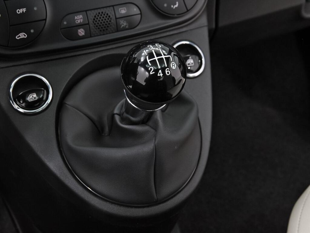 Fiat 500 Dolcevita 1.0 Hybrid 51KW (70 CV) Segunda mano