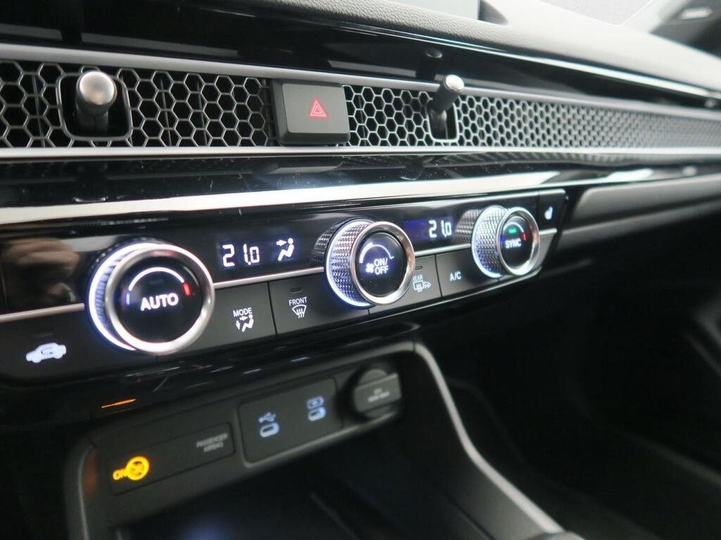 Honda Civic Berlina 2.0 HEV ADVANCE CVT 184 5P Segunda mano