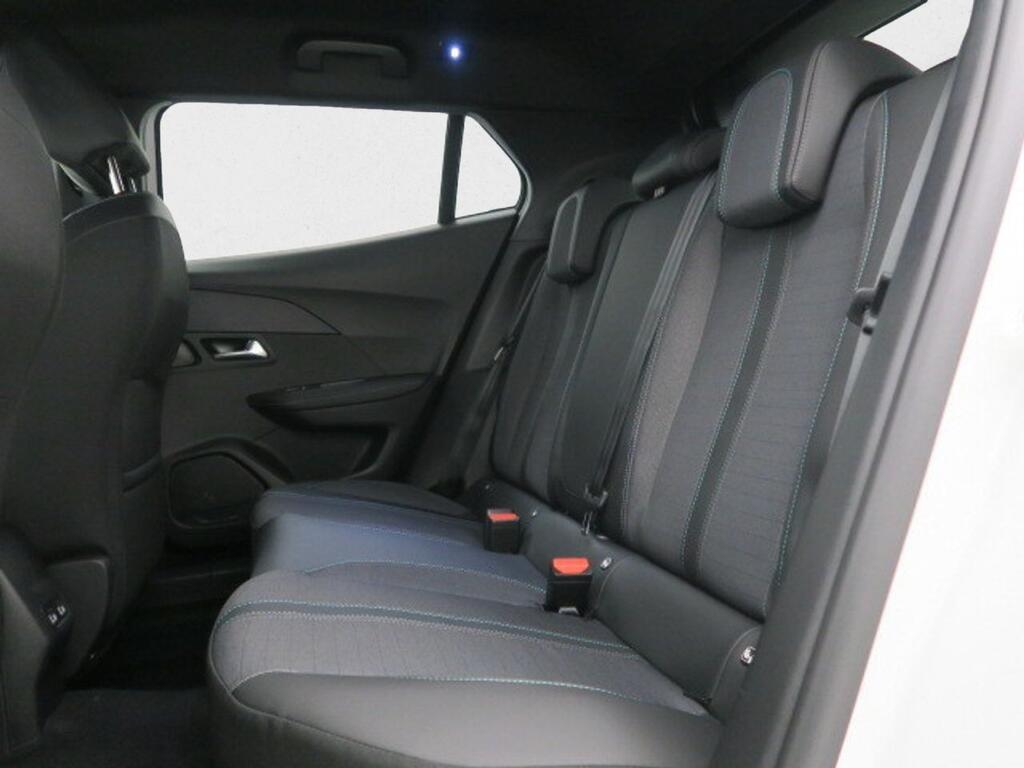 Peugeot 2008 Allure Pack Puretech 100 S&S 6 Vel. MAN Segunda mano