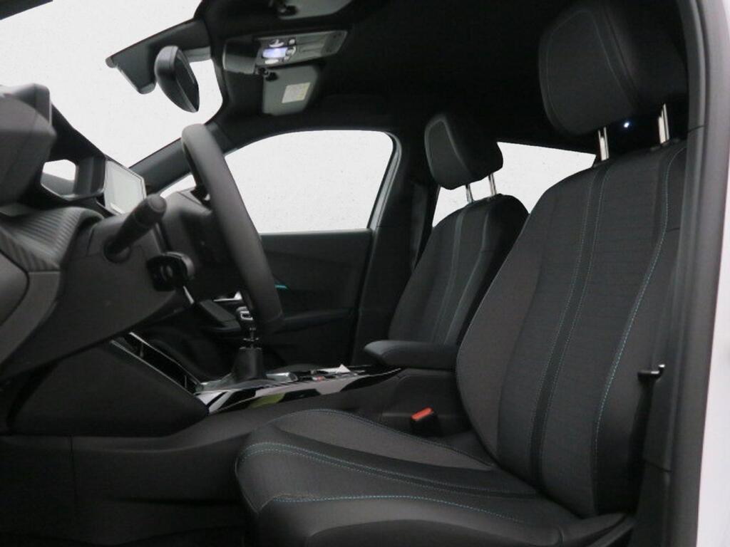 Peugeot 2008 Allure Pack Puretech 100 S&S 6 Vel. MAN Segunda mano