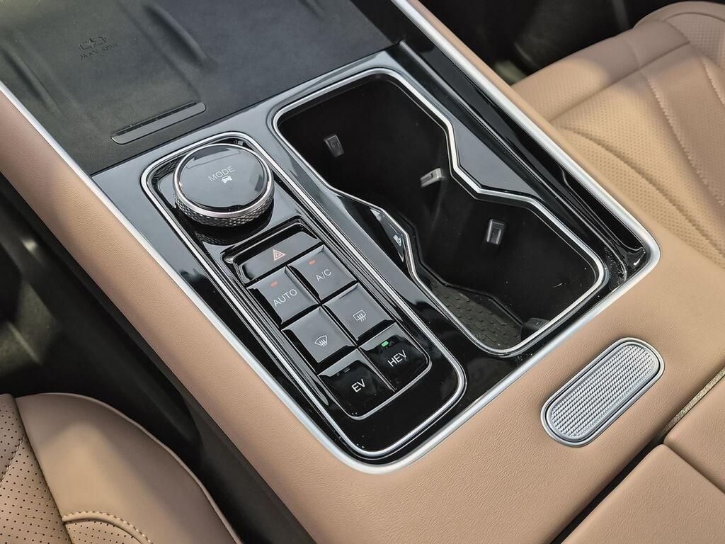 Ebro S900 PHEV 1.5 TGDI 3DHT 4X4 Luxury Segunda mano