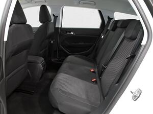 Peugeot 308 SW Active Pack BlueHDi 130 S&S 9