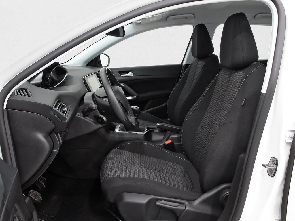 Peugeot 308 SW Active Pack BlueHDi 130 S&S Segunda mano