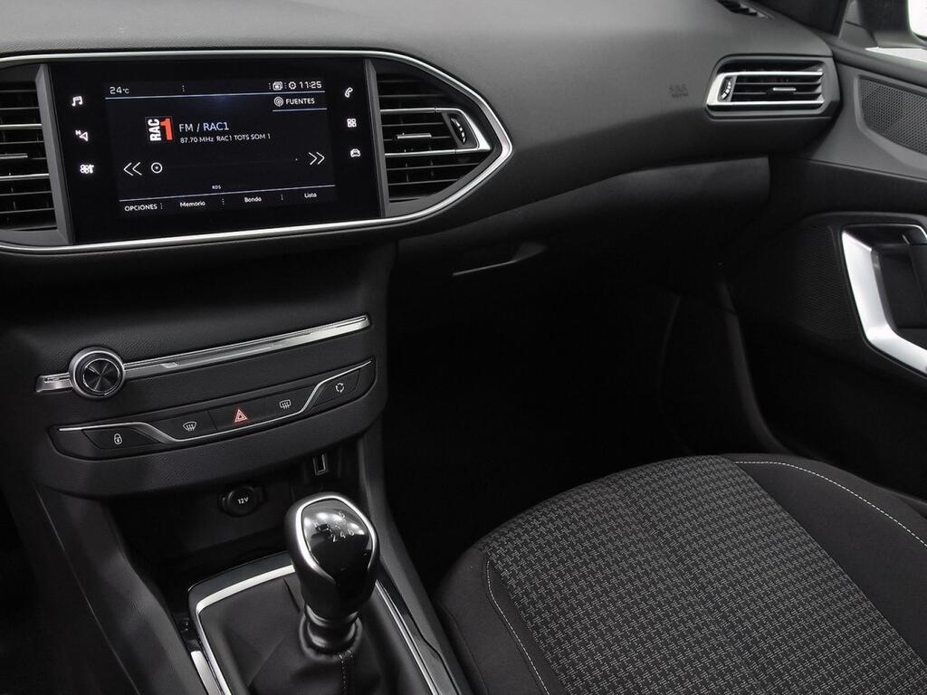 Peugeot 308 SW Active Pack BlueHDi 130 S&S Segunda mano