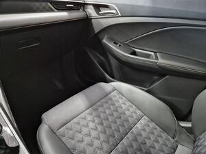 MG MG3 1.5 HEV LUXURY 195 CV 5P 28