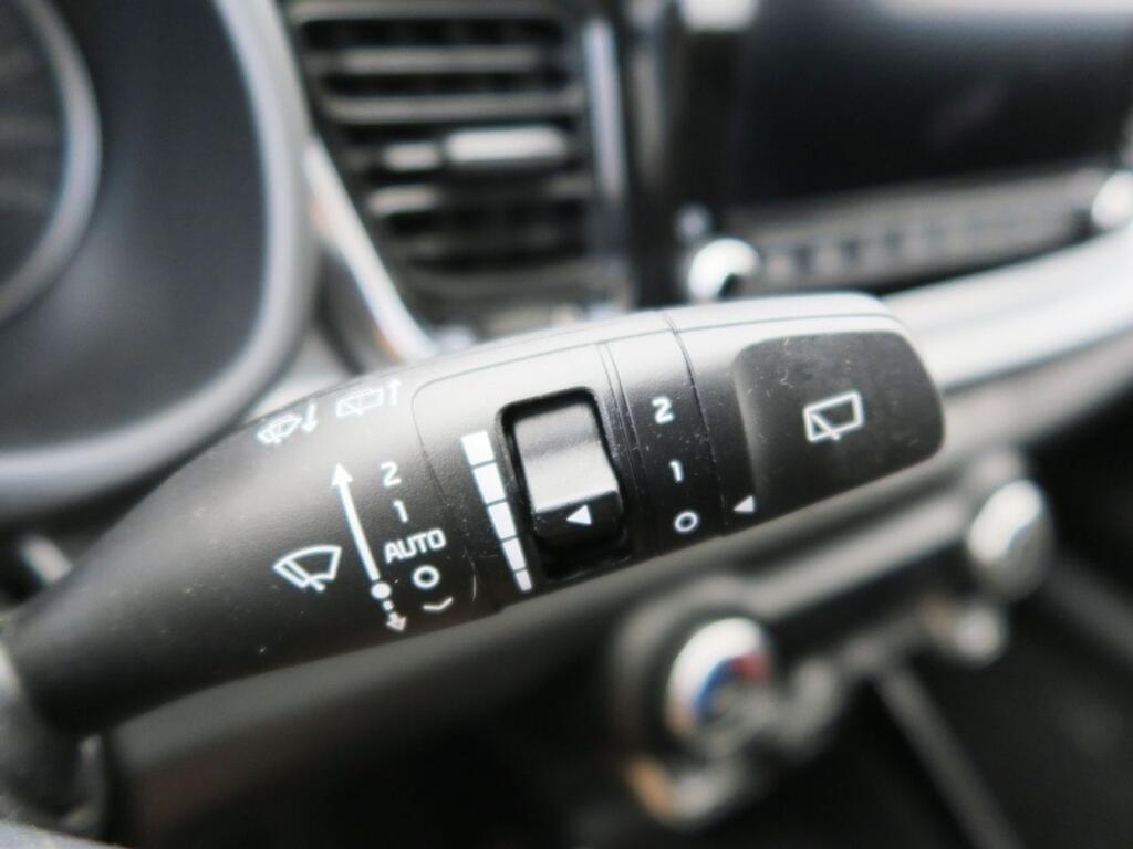 Kia Rio Berlina 1.2 DPI DRIVE 84 5P 17