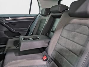 Volkswagen Golf Sport R-Line 1.5 TSI 110kW (150CV) DSG 33