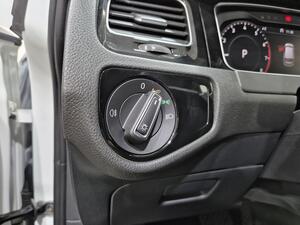 Volkswagen Golf Sport R-Line 1.5 TSI 110kW (150CV) DSG 11