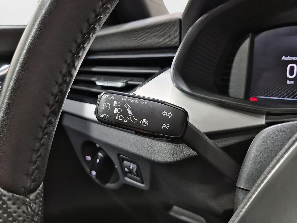 Skoda Kamiq 1.0 TSI 81kW (110CV) SCOUT Segunda mano