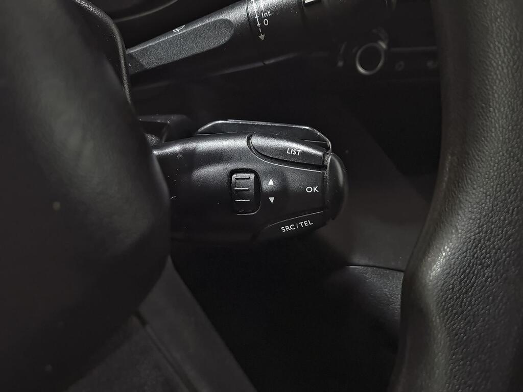 Citroën Berlingo * BERLINGO FURGON 1.5 BLUEHDI 100 TALLA M CONTROL 3P Segunda mano