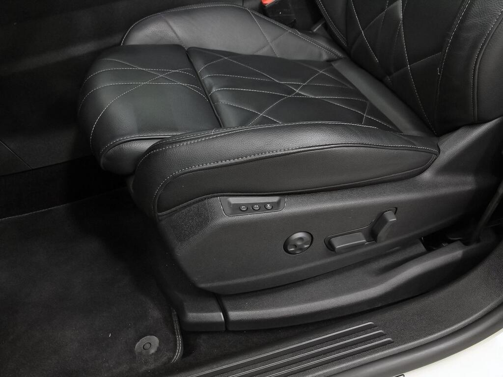DS DS 7 BlueHDi 130 Automático RIVOLI Segunda mano
